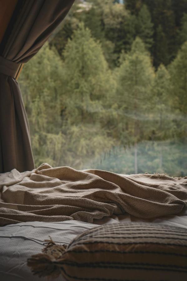 Collis Hill Chalets & Hotel Кальс-ам-Гросглоккнер Экстерьер фото